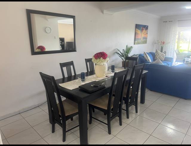 3 BEDROOM DUPLEX TO LET IN UMHLANGA CENTRAL